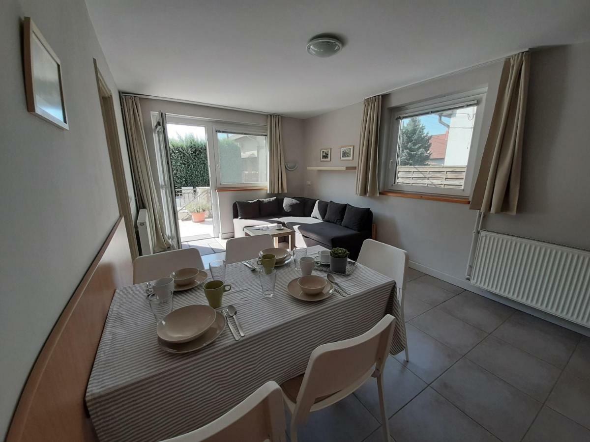 קסזטלי Familia Apartmanhaz מראה חיצוני תמונה
